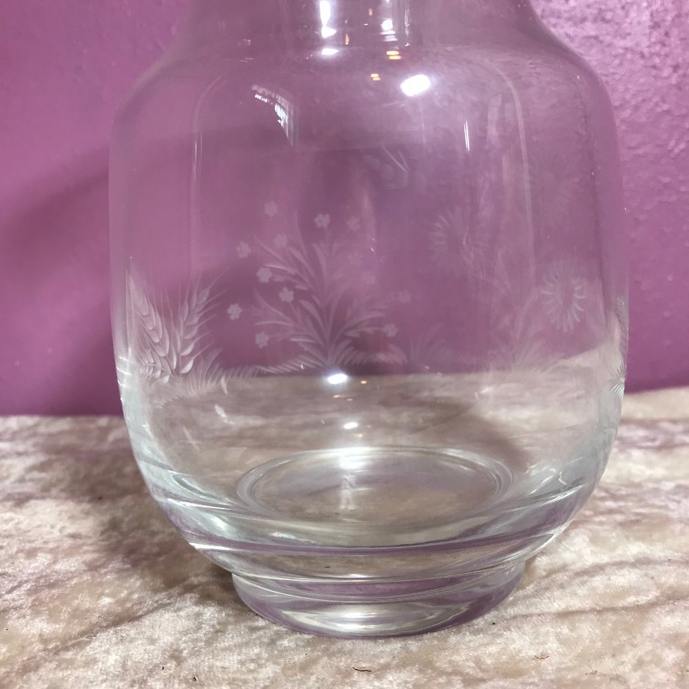 Vintage * Etched Floral Daisy Print Vase EUC Retro Home Decoration Flare Flowers - Picture 5 of 6